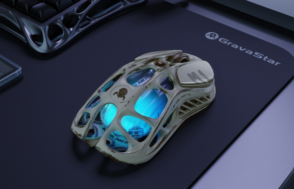 Mercury M1 Pro Gaming Mouse - Battle-Worn Silver Mist.
