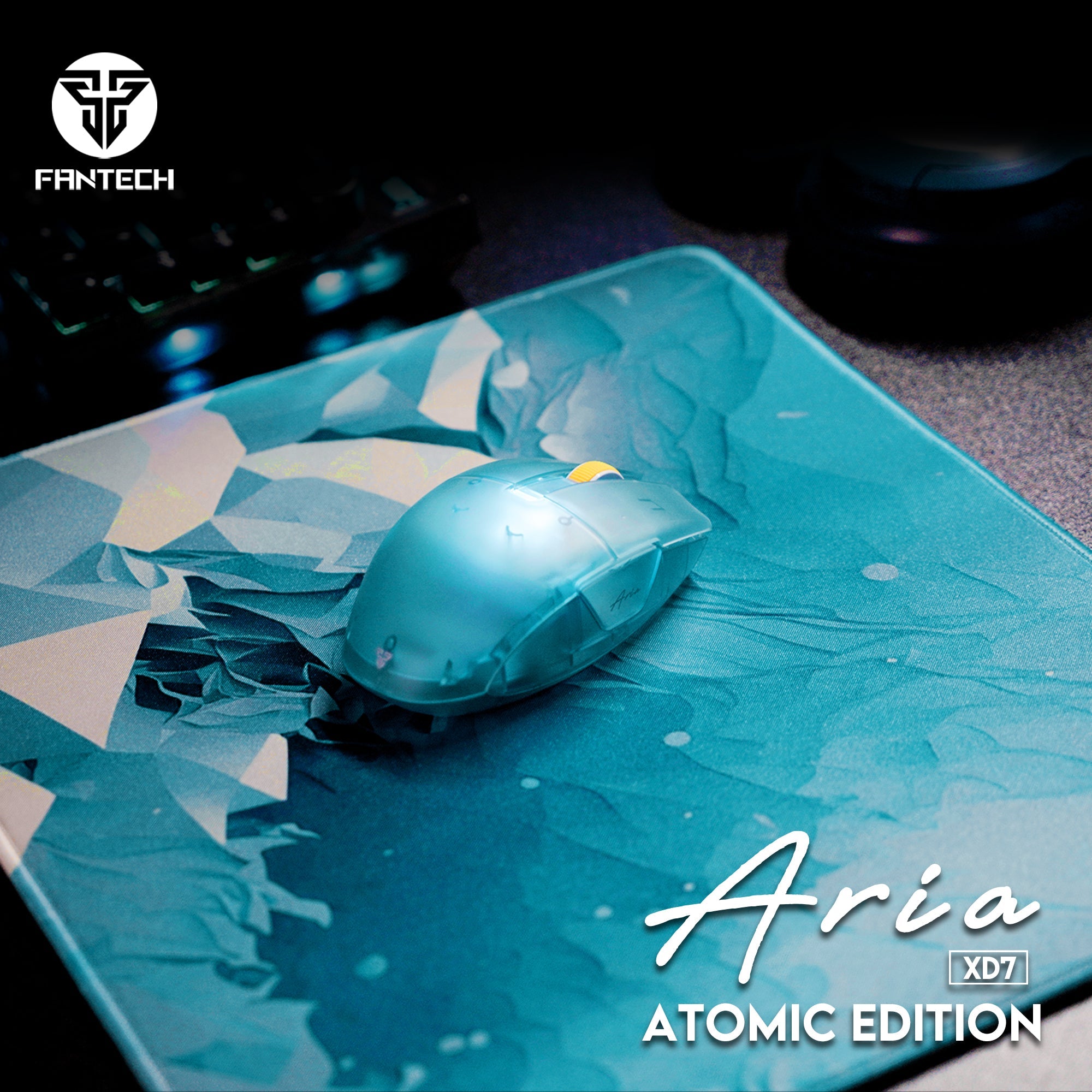 Fantech ARIA XD7 HUANO VERSION Super Lightweight Gaming Mouse + Mousepad MP353
