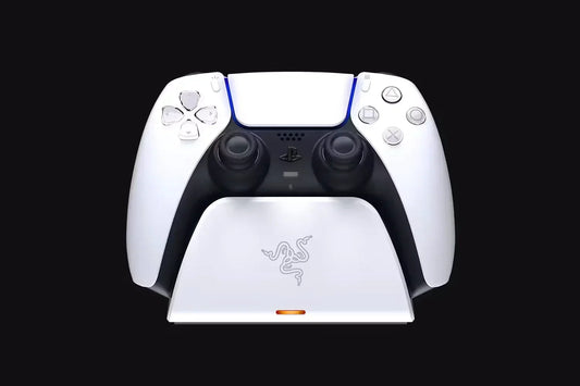 Razer quick charging stand for ps5™ - white - playstation headsets & accessories
